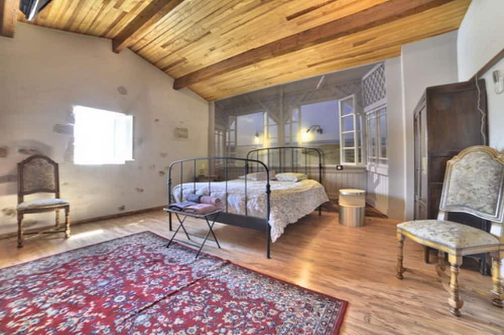 Photo of Bedroom in Lorignac