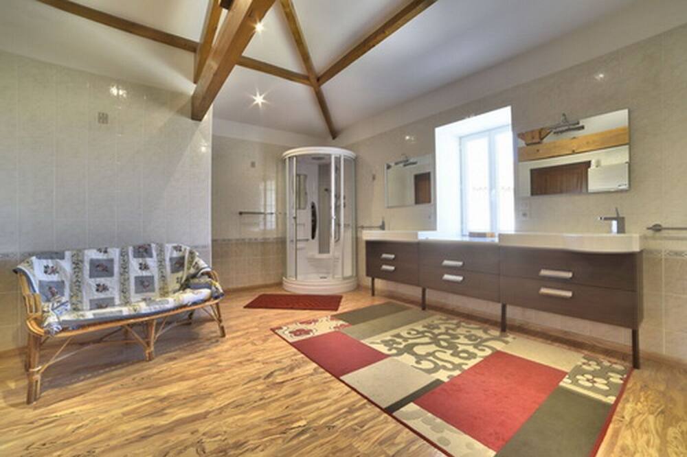 Photo of Bedroom in Lorignac