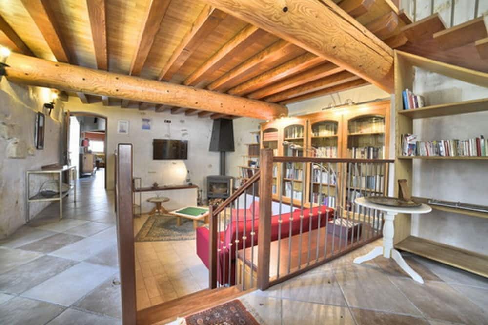 Photo of Livingroom in Lorignac