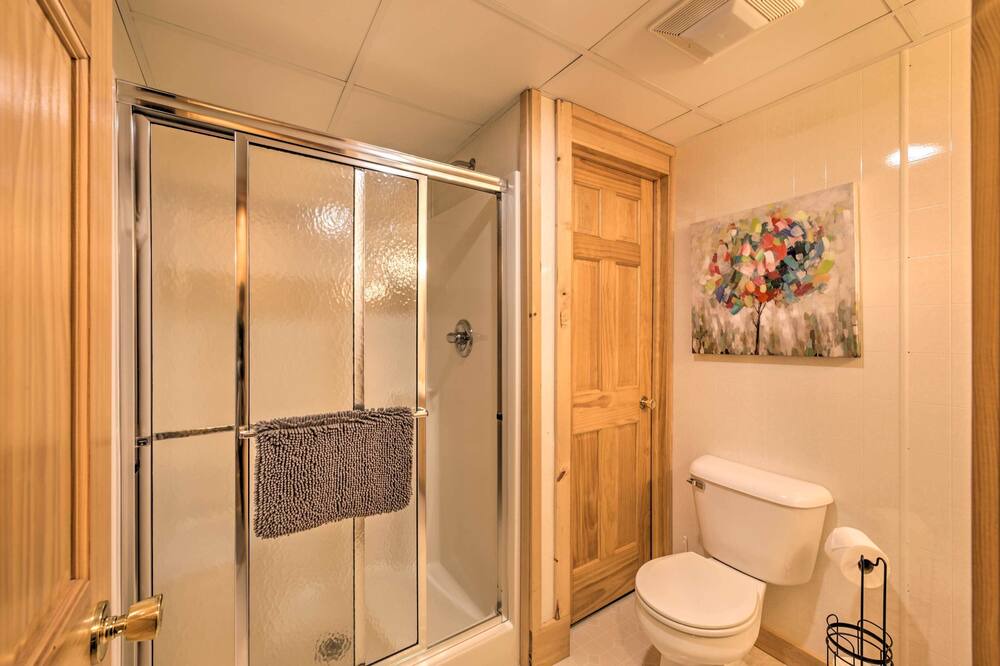 Photo of Bathroom in Newville