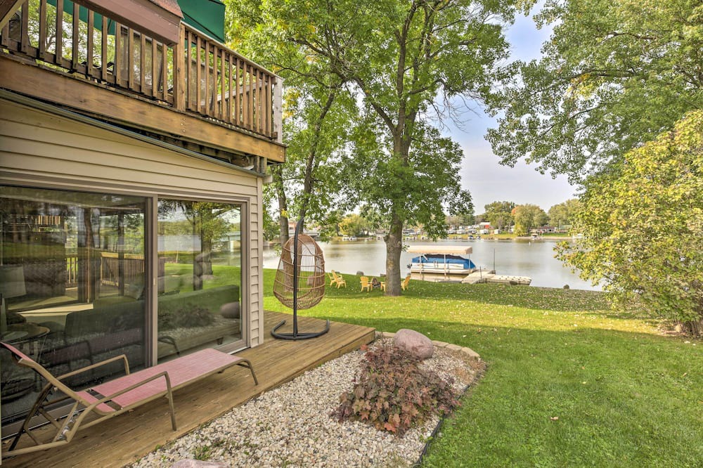 Photo of Outdoor in Newville