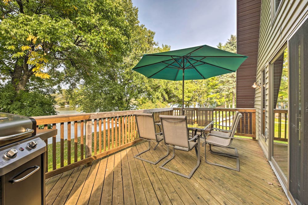 Photo of Outdoor in Newville