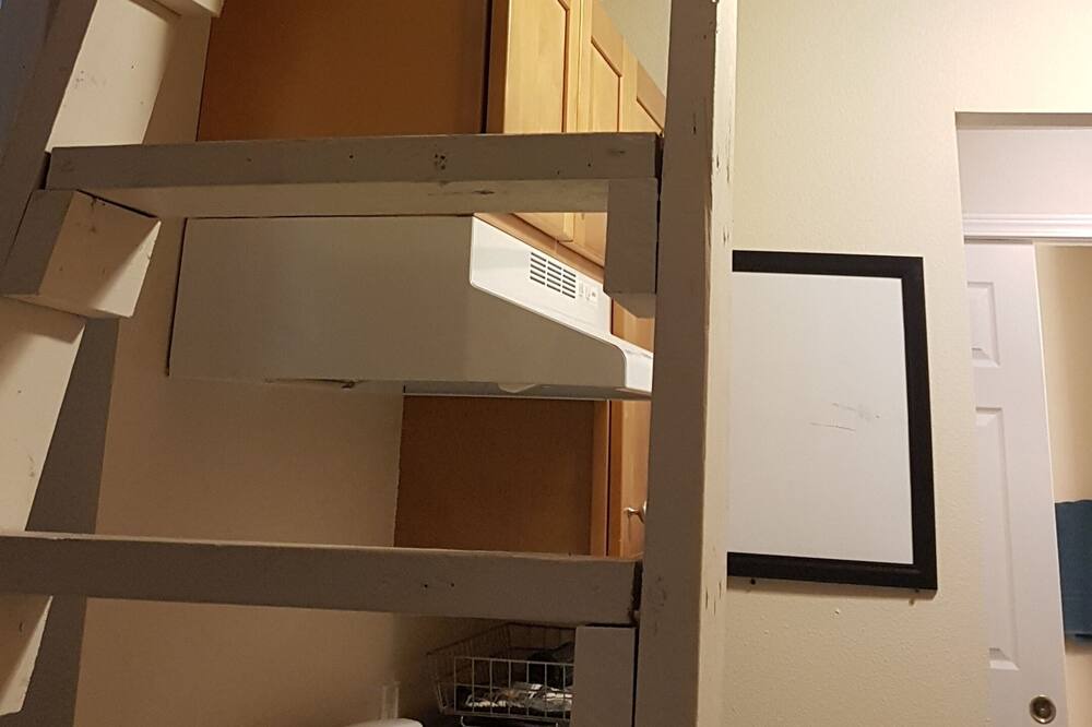 Photo of Bedroom in Lakebay