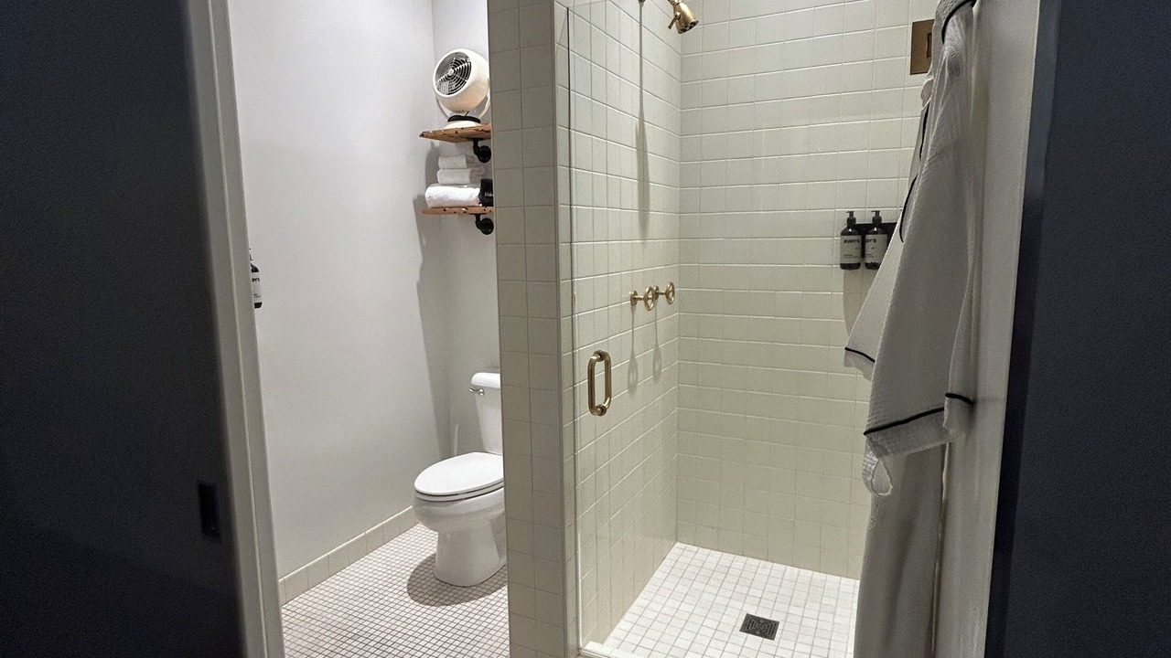 Photo of Bathroom in Belltown