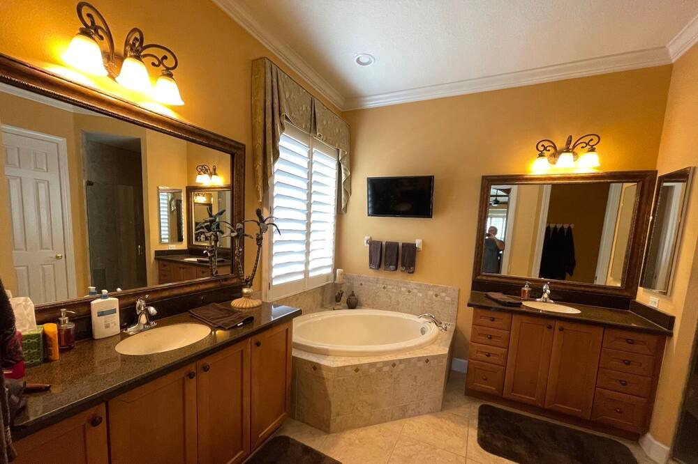Photo of Bathroom in Tierra Verde