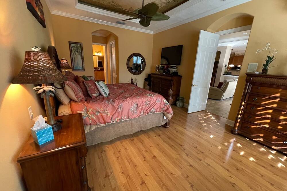 Photo of Bedroom in Tierra Verde