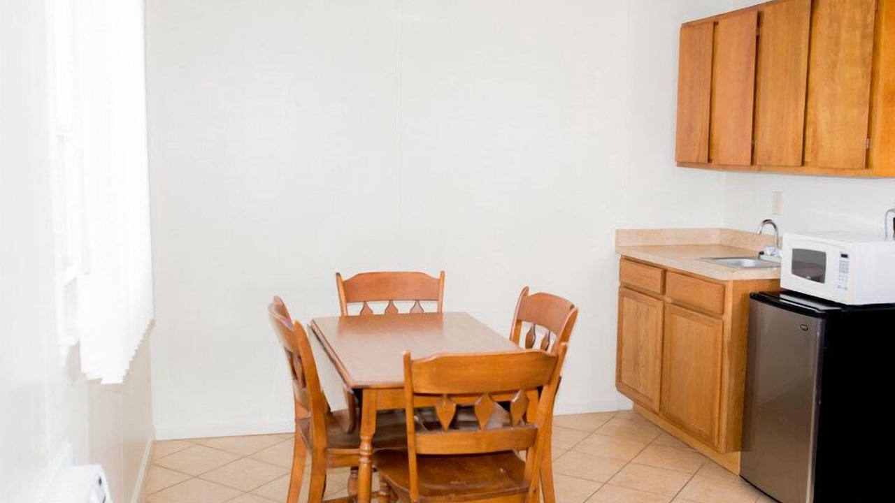 Photo of Bedroom in Perry