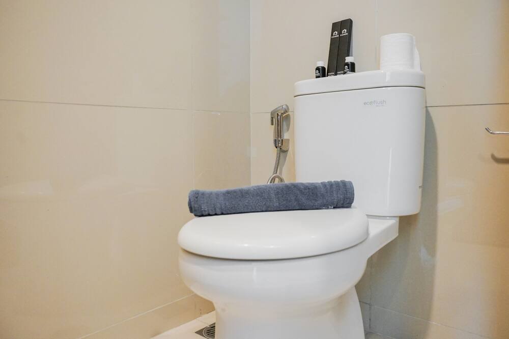 Photo of Bathroom in Cikokol