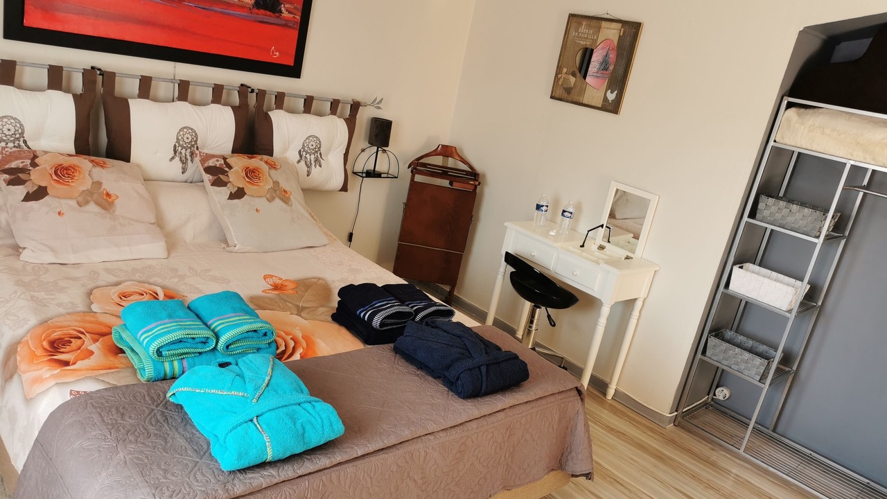 Photo of Others in Brugheas