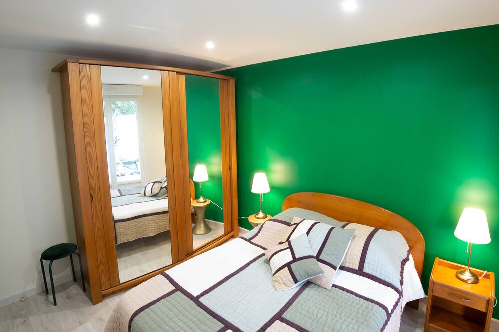Photo of Bedroom in Olivet