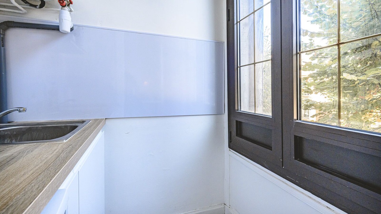 Photo of Others in Courlancy