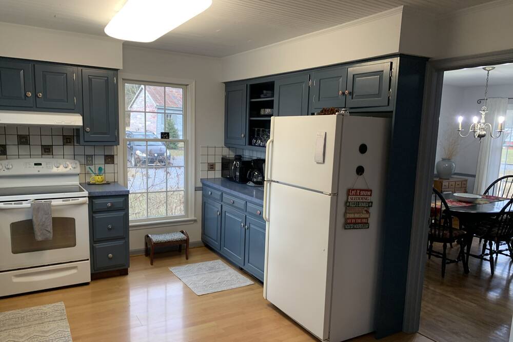 Photo of Kitchen in Shepherdstown