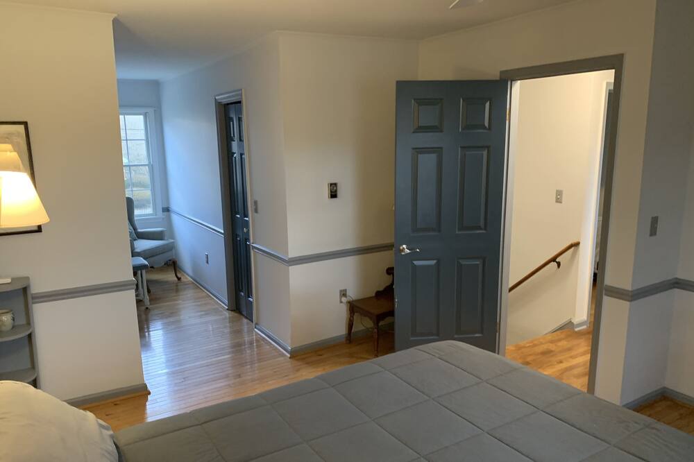 Photo of Bedroom in Shepherdstown