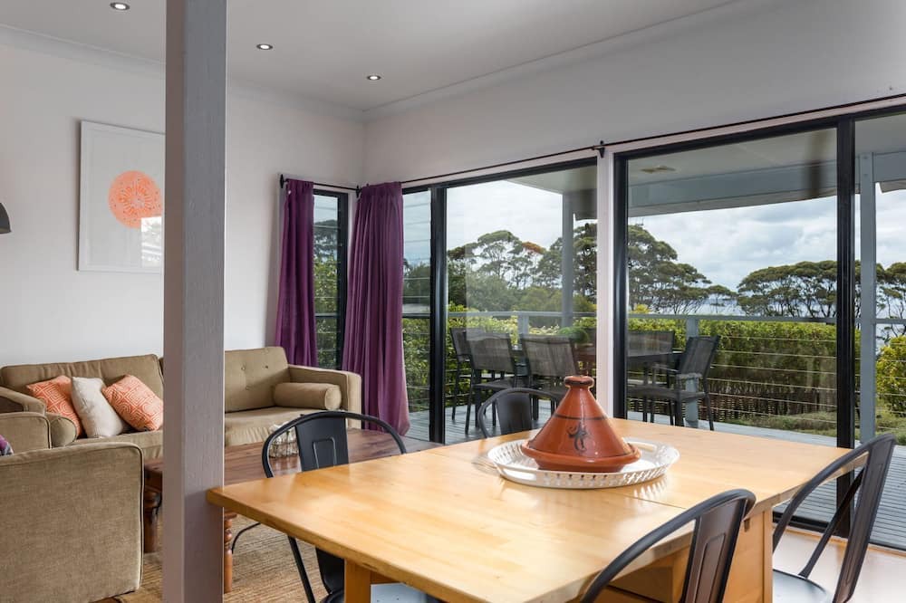 Photo of Livingroom in Hyams Beach