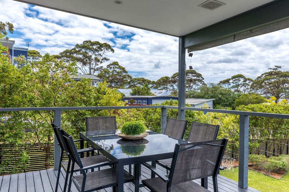Photo of Patio Balcony in Hyams Beach