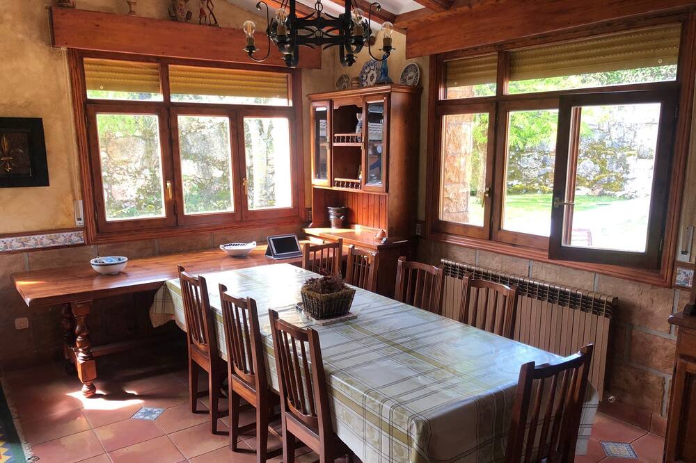 Photo of Kitchen in Ibeas de Juarros