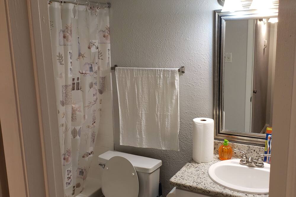 Photo of Bathroom in Grapevine