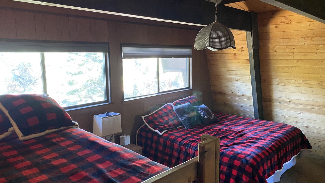 Photo of Bedroom in Carnelian Bay