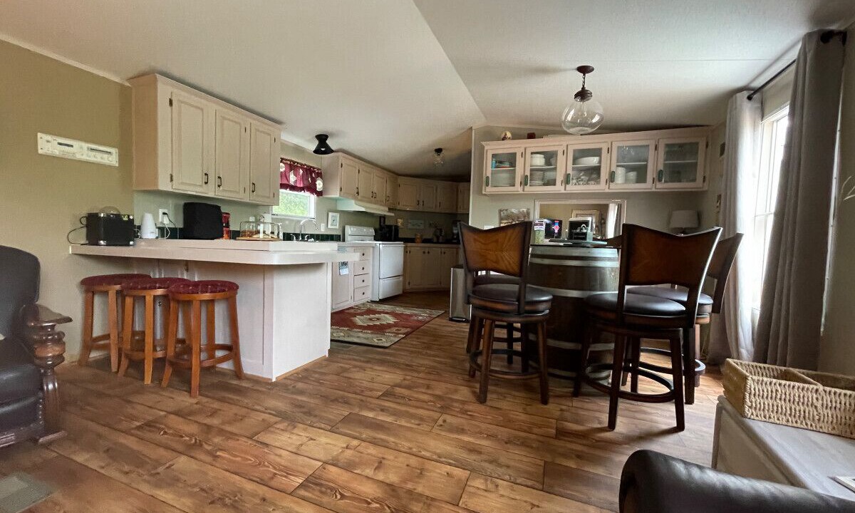 Photo of Kitchen in Lometa