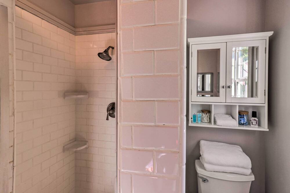 Photo of Bathroom in Mills River