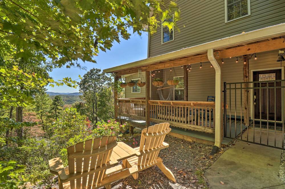 Photo of Outdoor in Mills River