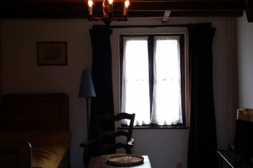 Photo of Others in Asnieres sur Vegre