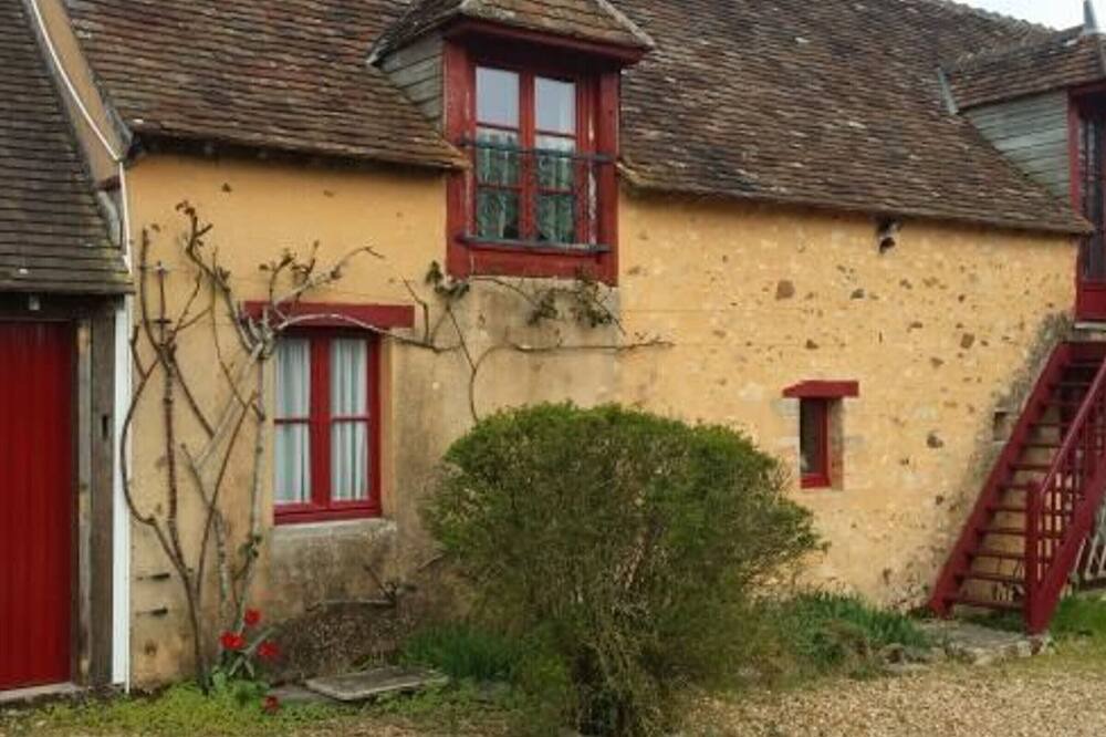 Photo of Outdoor in Asnieres sur Vegre