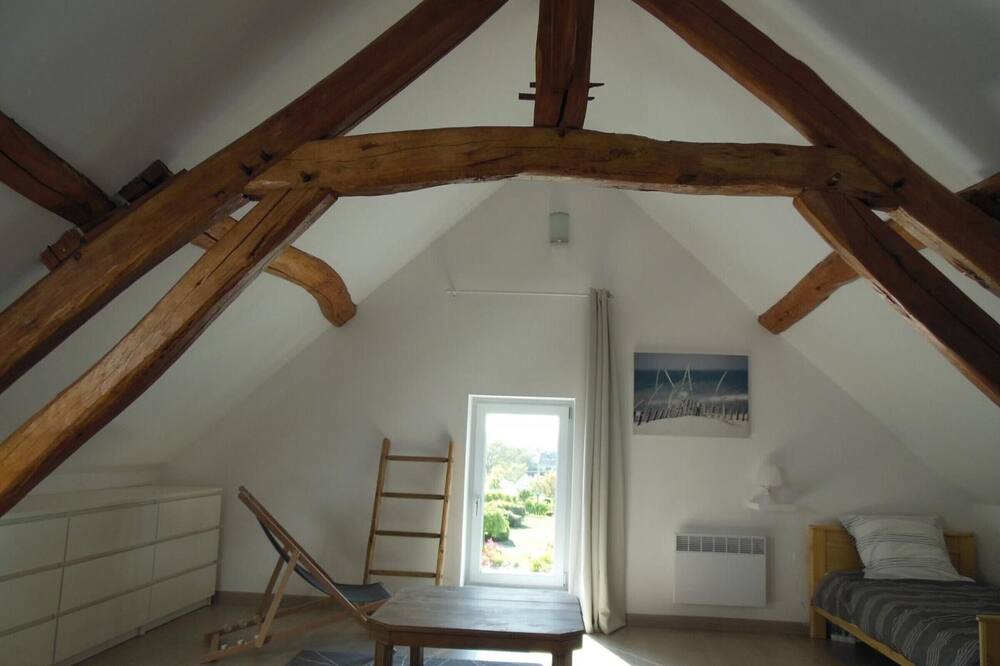 Photo of Bedroom in Neufchatel-en-Saosnois