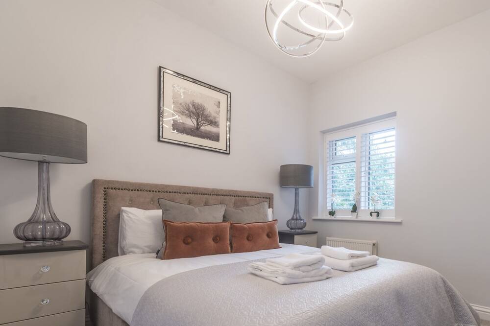 Photo of Others in Ascot