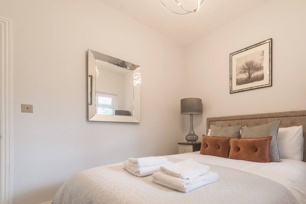 Photo of Others in Ascot