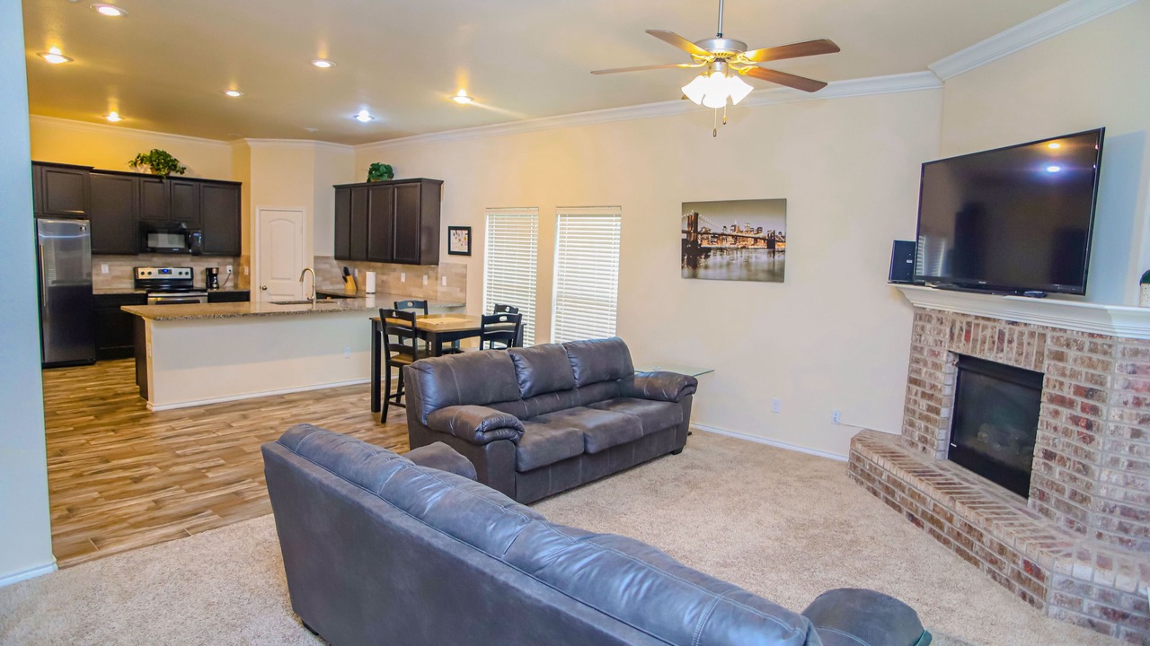 Photo of Livingroom in Midland