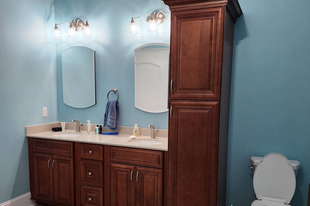 Photo of Bathroom in Central