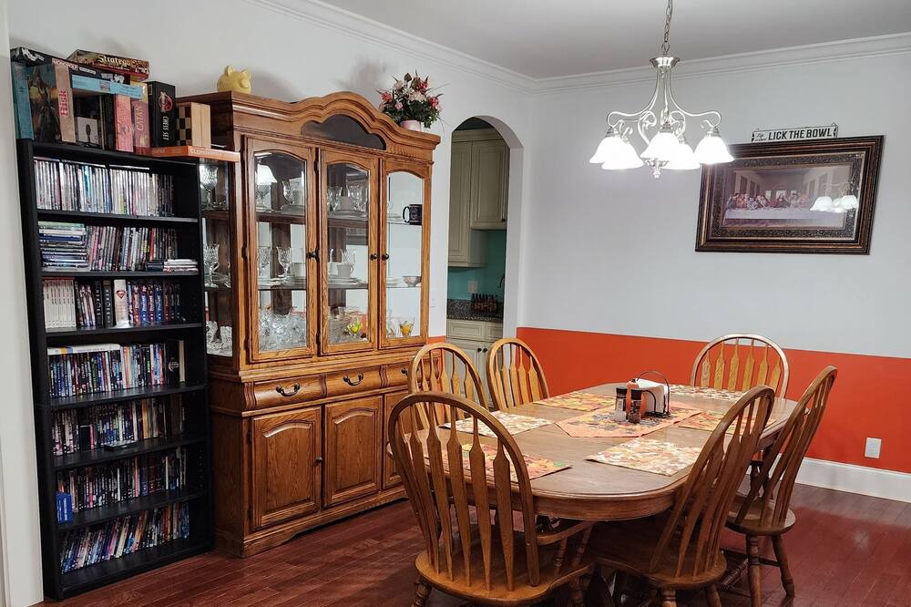 Photo of Bedroom in Central