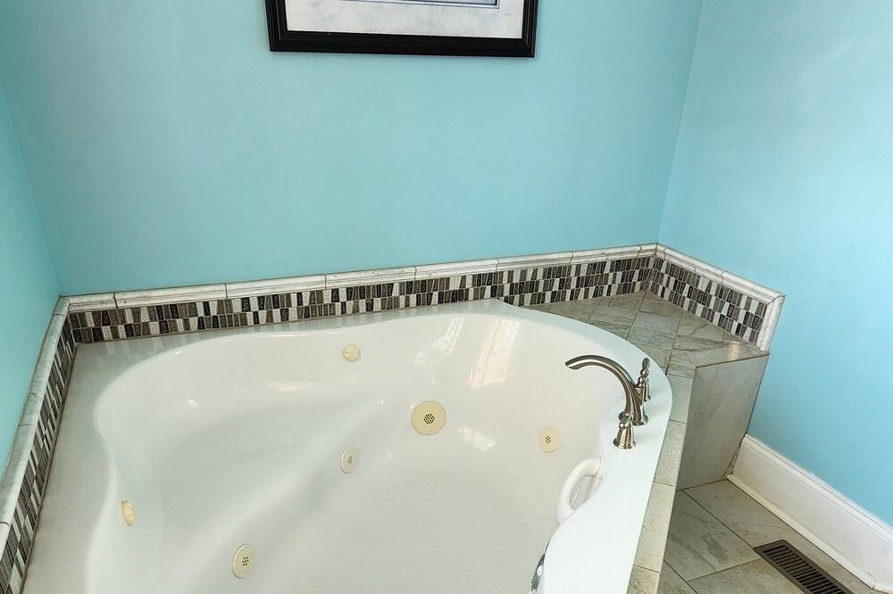 Photo of Bathroom in Central