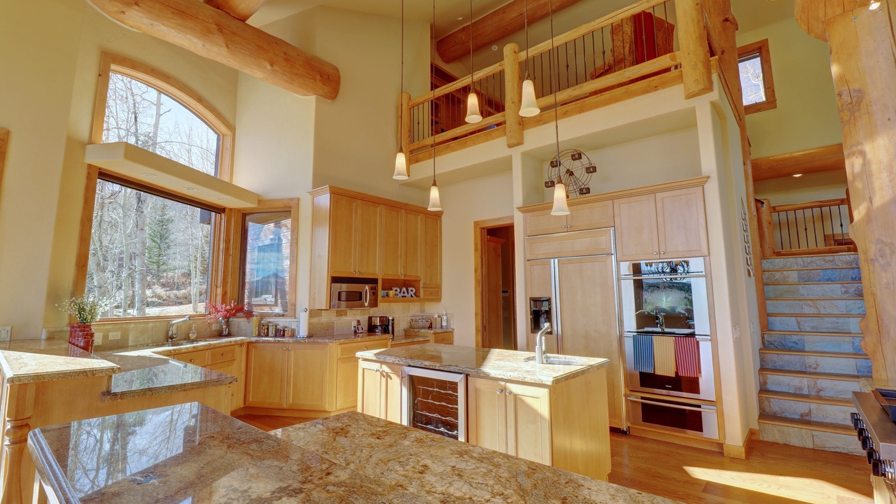 Photo of Kitchen in Three Peaks