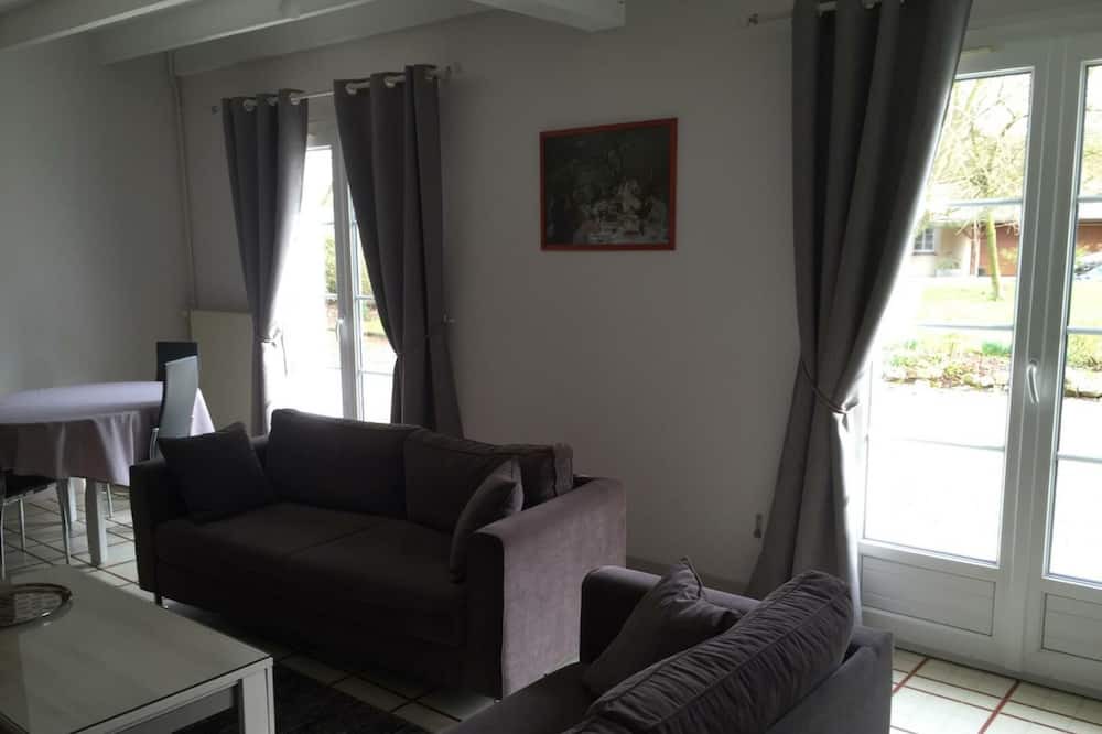 Photo of Livingroom in Saint-Romain-de-Colbosc