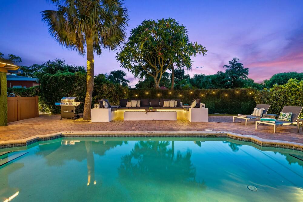 Photo of Outdoor in Coral Heights