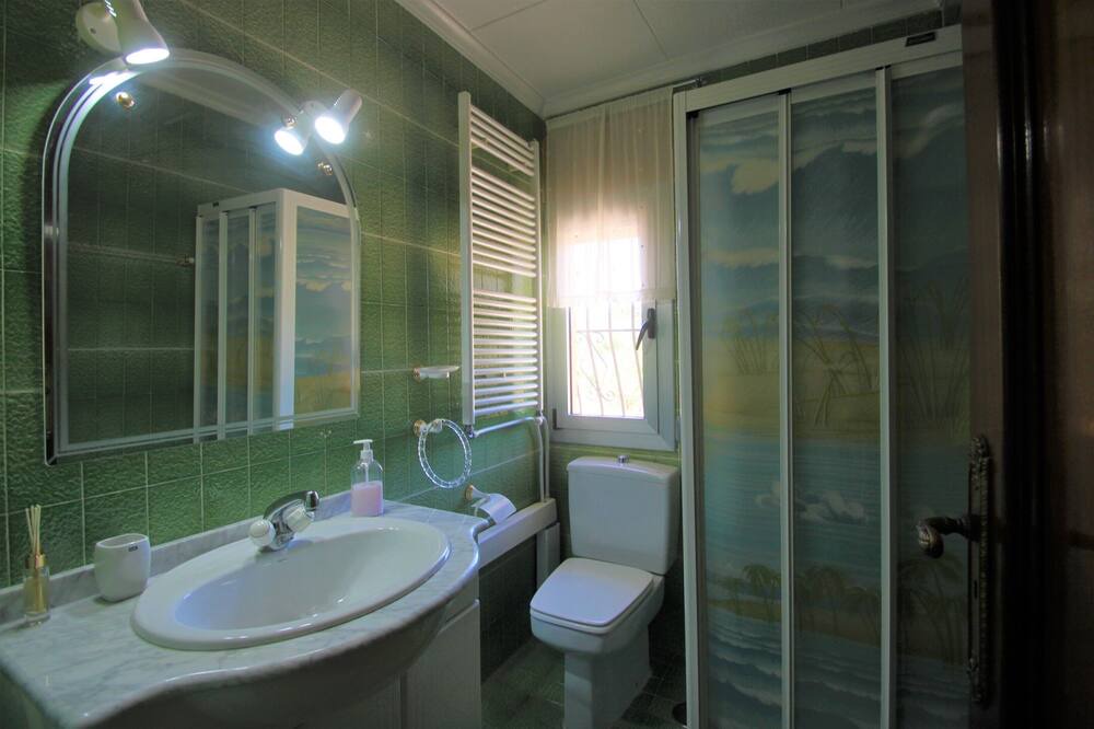 Photo of Bathroom in San Vicente del Raspeig