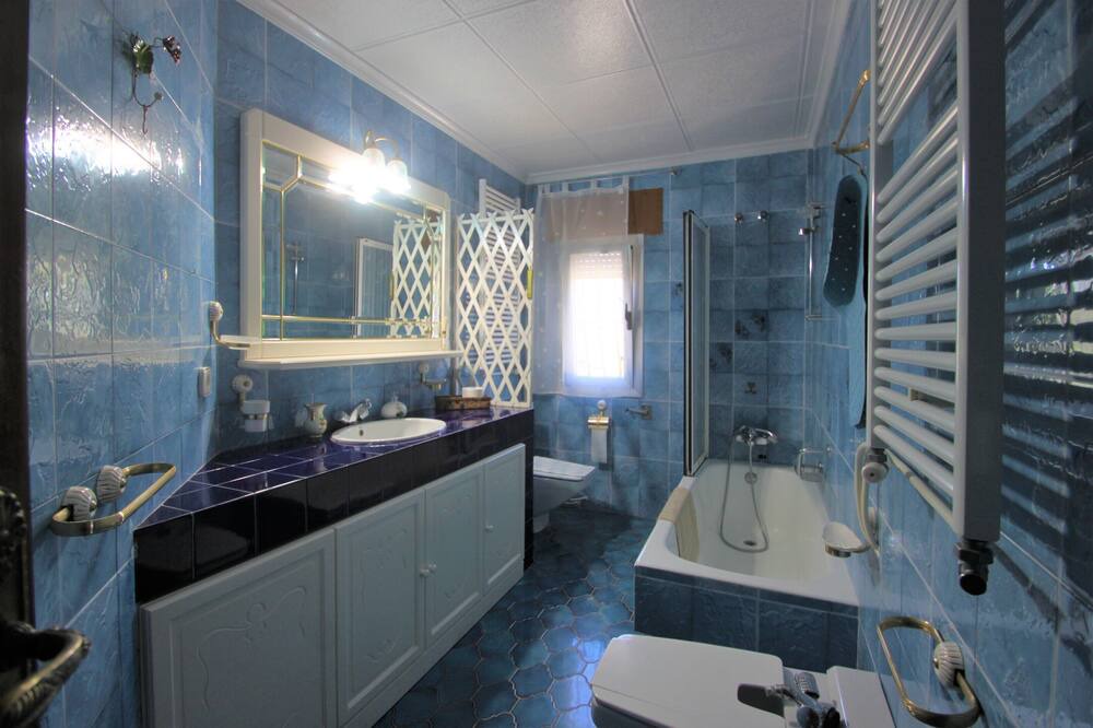 Photo of Bathroom in San Vicente del Raspeig