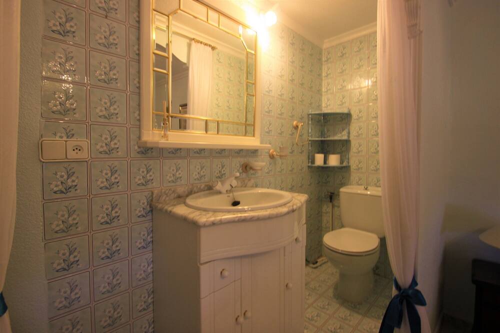Photo of Bathroom in San Vicente del Raspeig