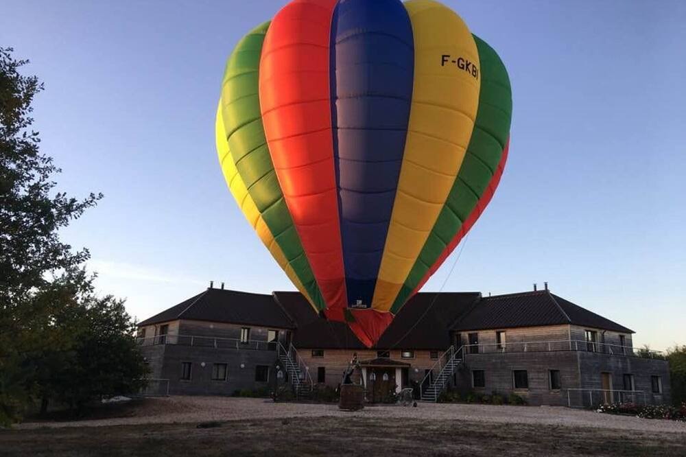 Photo of Outdoor in Jouy-le-Potier