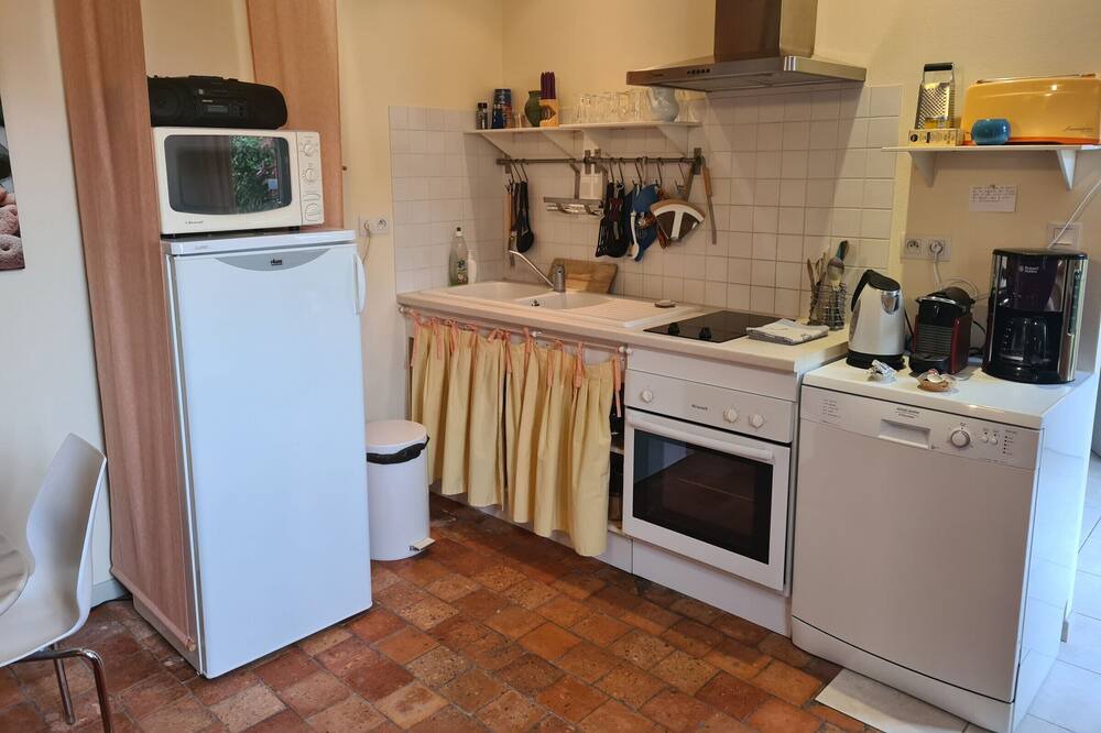 Photo of Kitchen in Checy