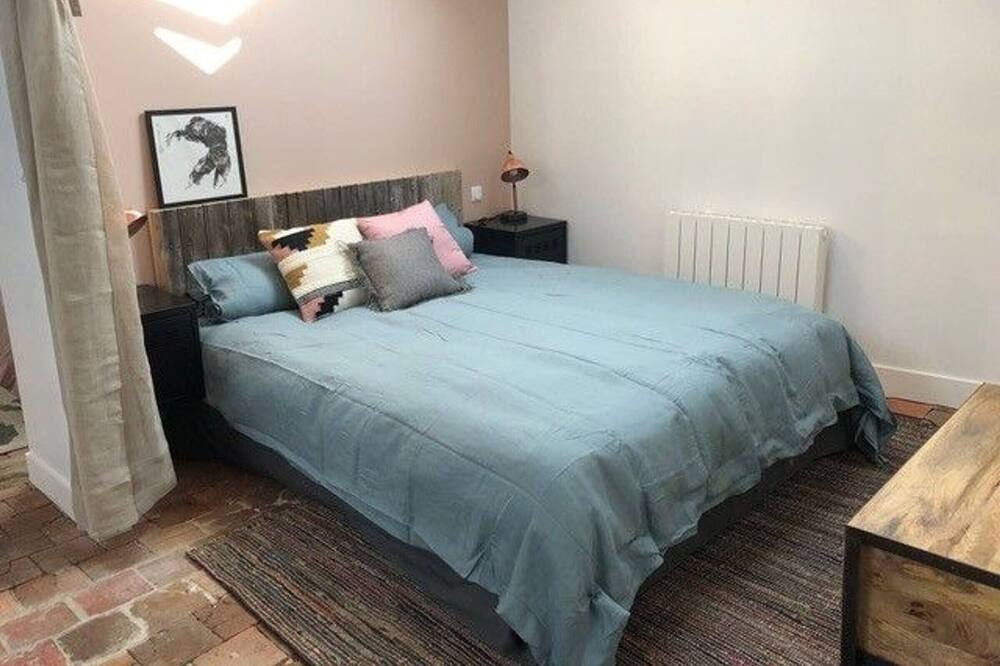 Photo of Bedroom in Grangermont