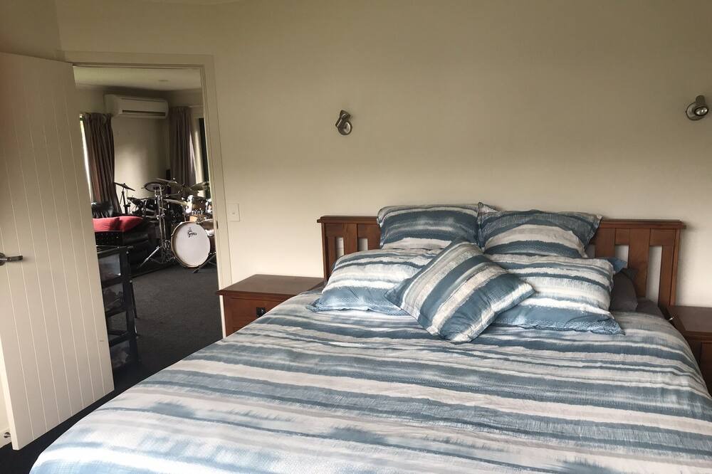 Photo of Bedroom in Hilltop