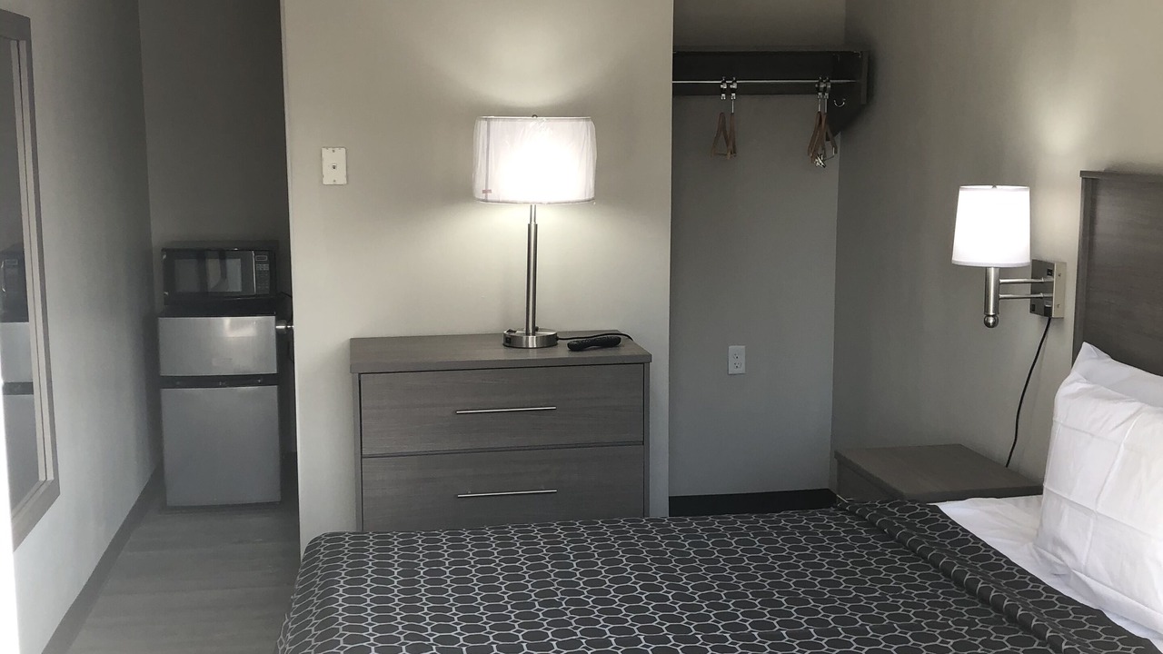 Photo of Bedroom in Moylan