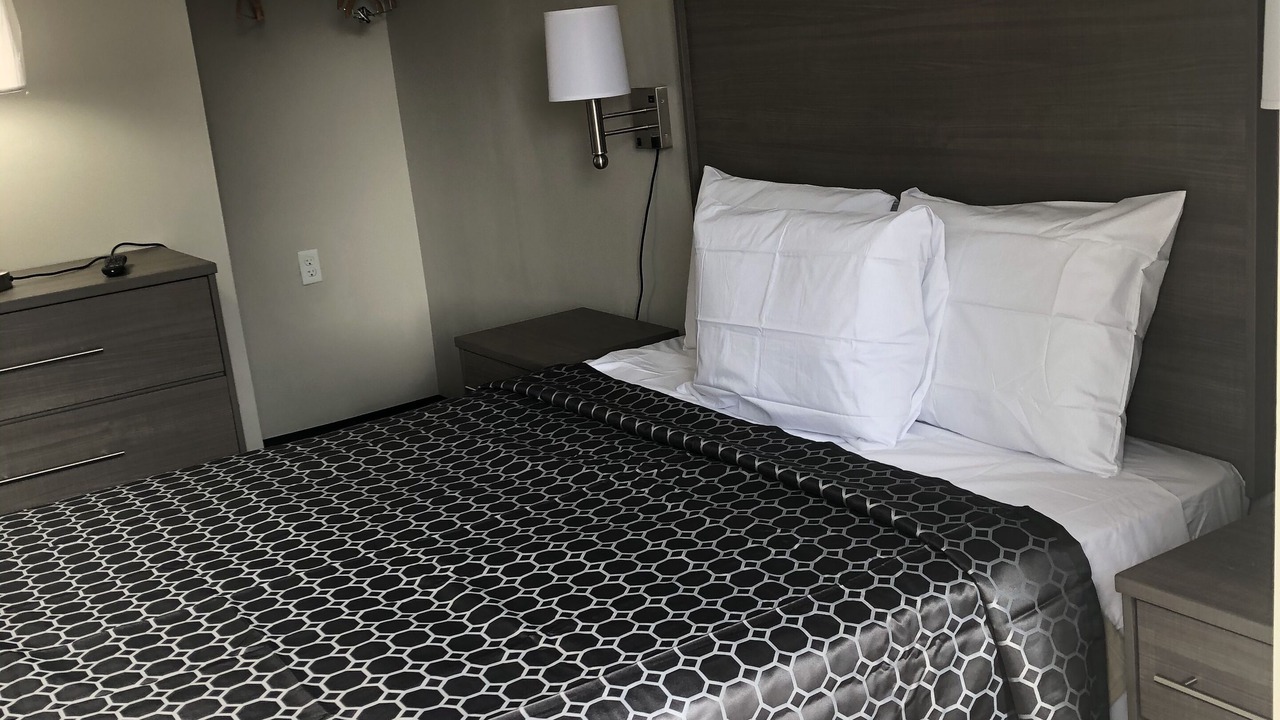 Photo of Bedroom in Moylan