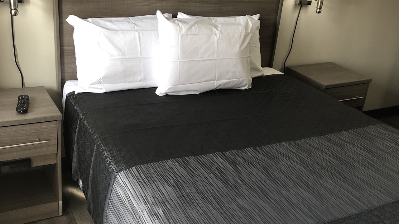 Photo of Bedroom in Moylan