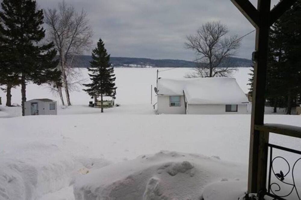 Photo of Others in Golden Valley