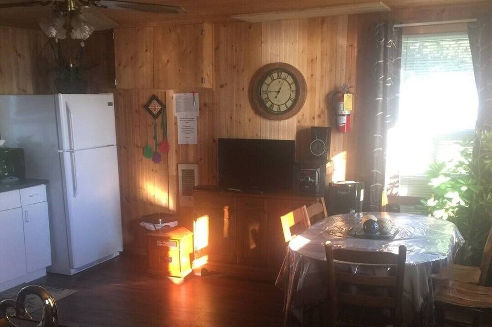 Photo of Livingroom in Golden Valley