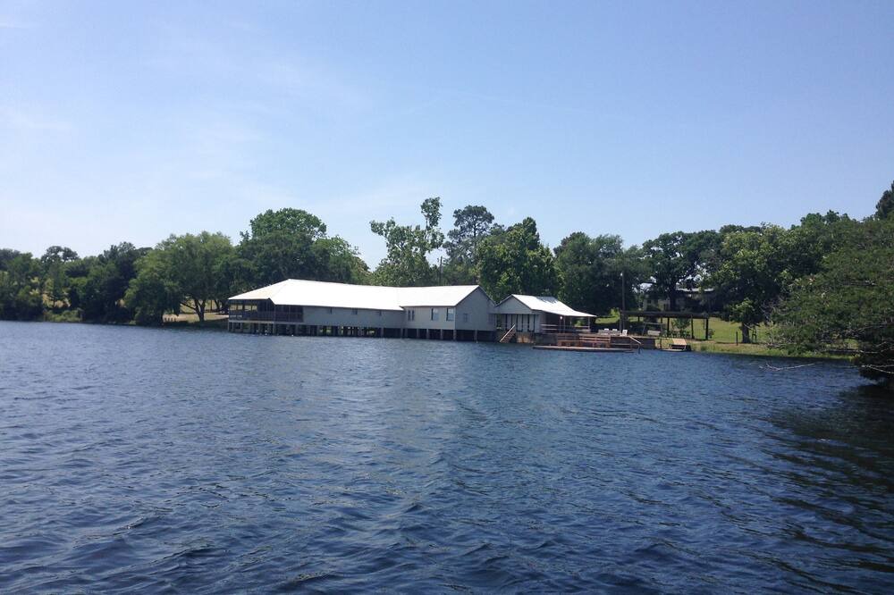Photo of Outdoor in Buffalo